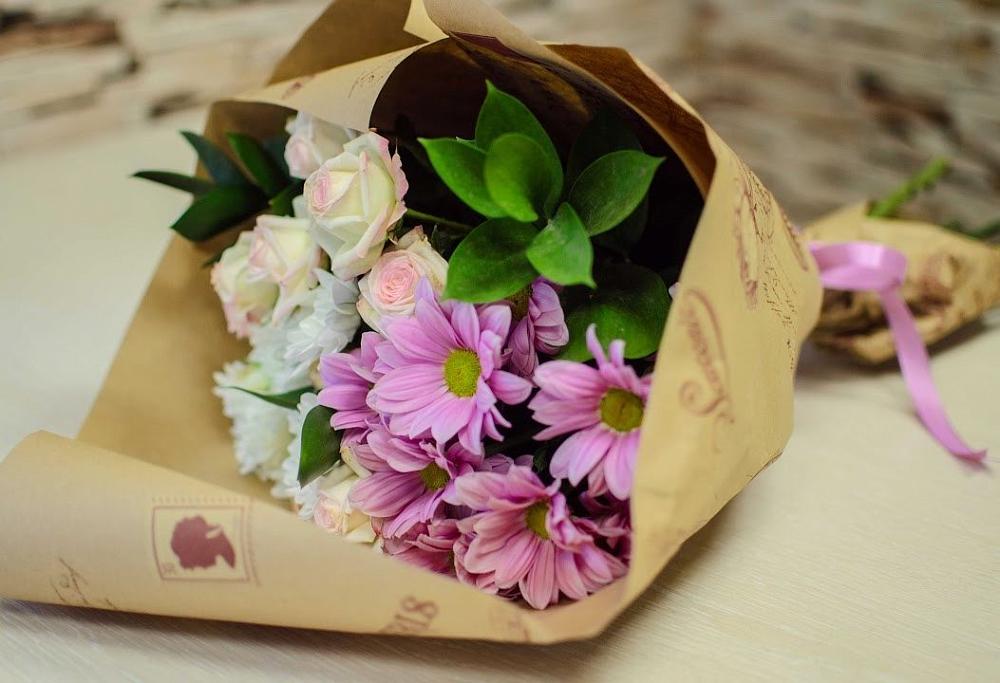 Букет цветов из: Розы и Хризантемы в Чаплыгине