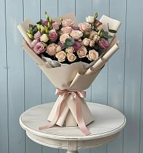 Букет цветов из:  Розы и Лизиантусы #REPLACE_PRED# Чаплыгине