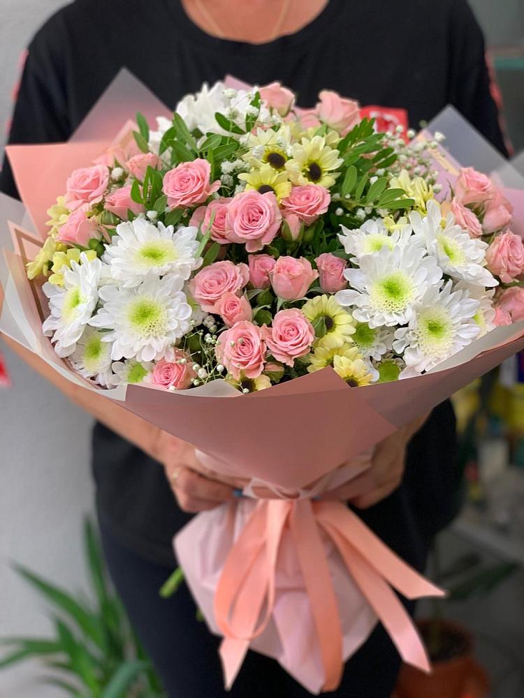 Букет цветов из: Розы и Хризантемы в Чаплыгине