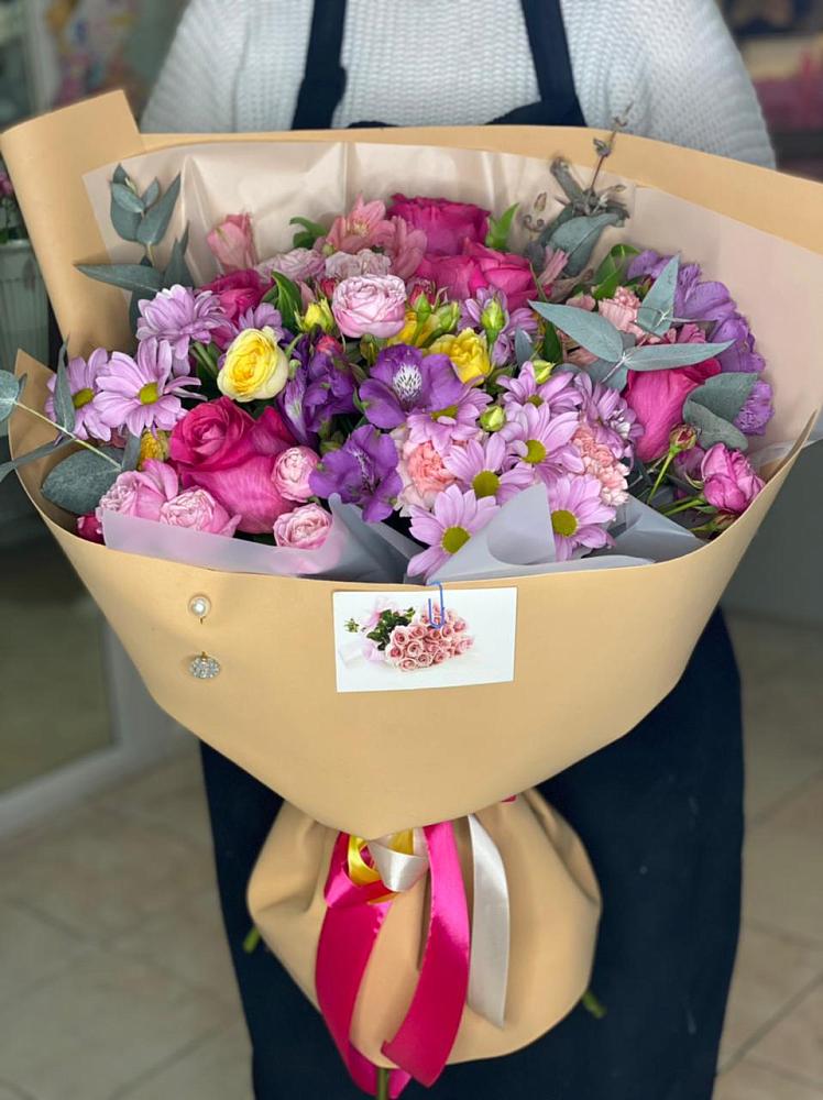 Букет цветов из: Хризантемы, Гвоздики и Альстромерии в Чаплыгине