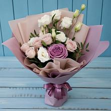 Букет цветов из:  Розы и Лизиантусы в Чаплыгине