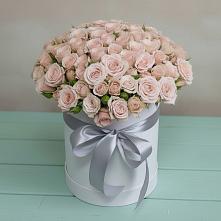 Цветочная композиция из Розы в шляпной коробке в Чаплыгине