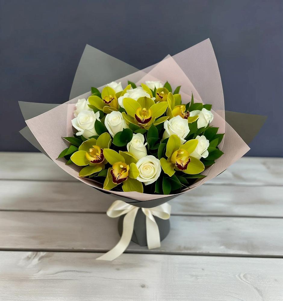 Букет цветов из: Орхидеи и Розы в Чаплыгине