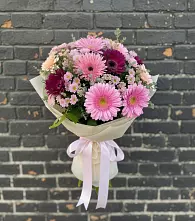 Букет цветов из:  Герберы и Хризантемы в Чаплыгине