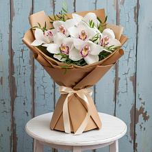 Букет цветов из:  Орхидеи и Розы в Чаплыгине